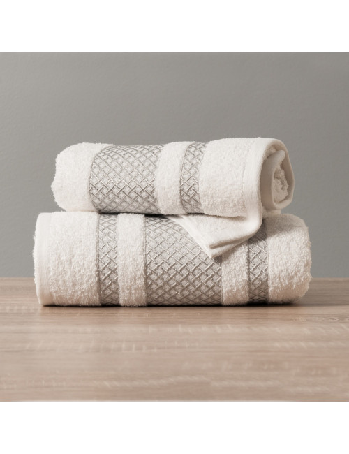 Ręcznik 70x140 biały bawełniany LIONEL ze srebrną bordiurą 102