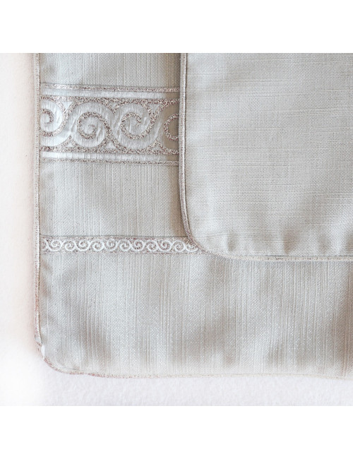 Elegancka szara poszewka na poduszkę 45x45 gładka taśma dekoracyjna SHINY