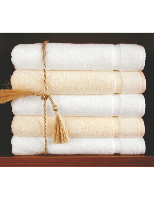 Ręcznik 70x140 bawełna bambus biały WELLNESS