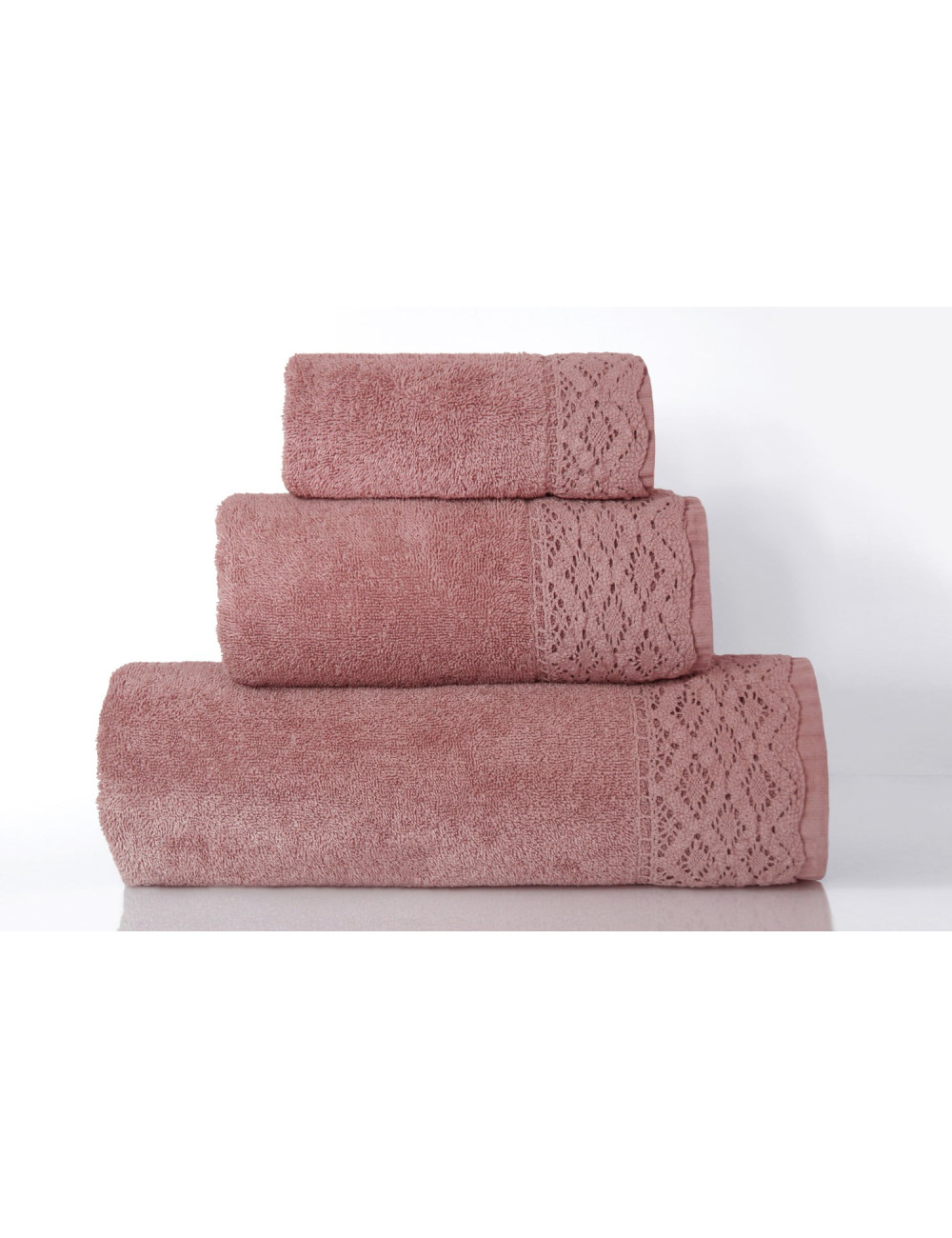 Ręcznik 50x90 ciemny róż koronka CALMA