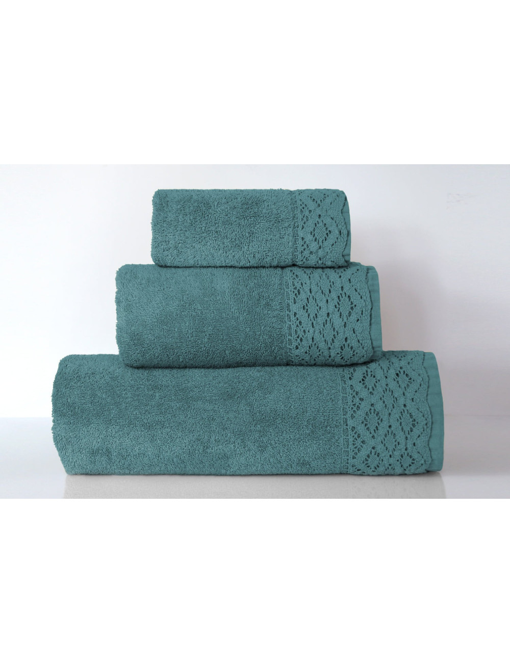 Ręcznik 50x90 szmaragdowy koronka CALMA