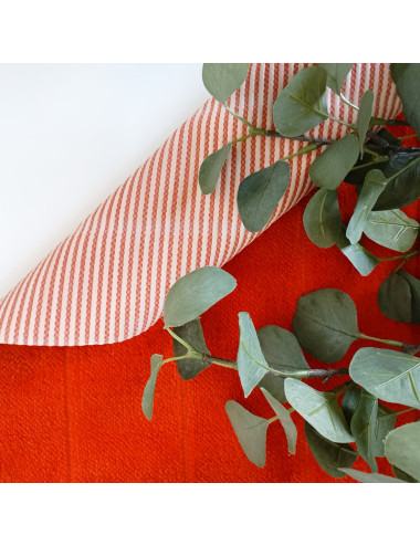 Dywanik antypoślizgowy 50x70 uniwersalny czerwony