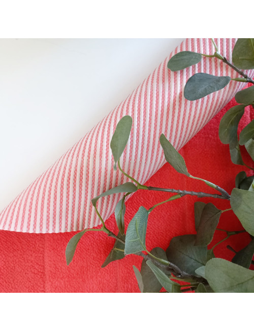 Dywanik antypoślizgowy 50x70 uniwersalny malinowy