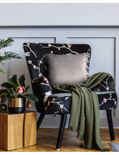 Poszewka 45x45 srebrna z falbanką welwet ROSSIE